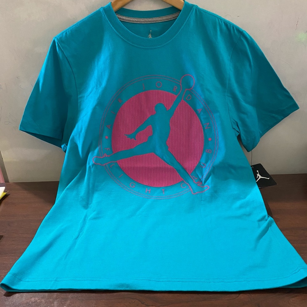 Nike Air Jordan Men’s Flight Club Tee